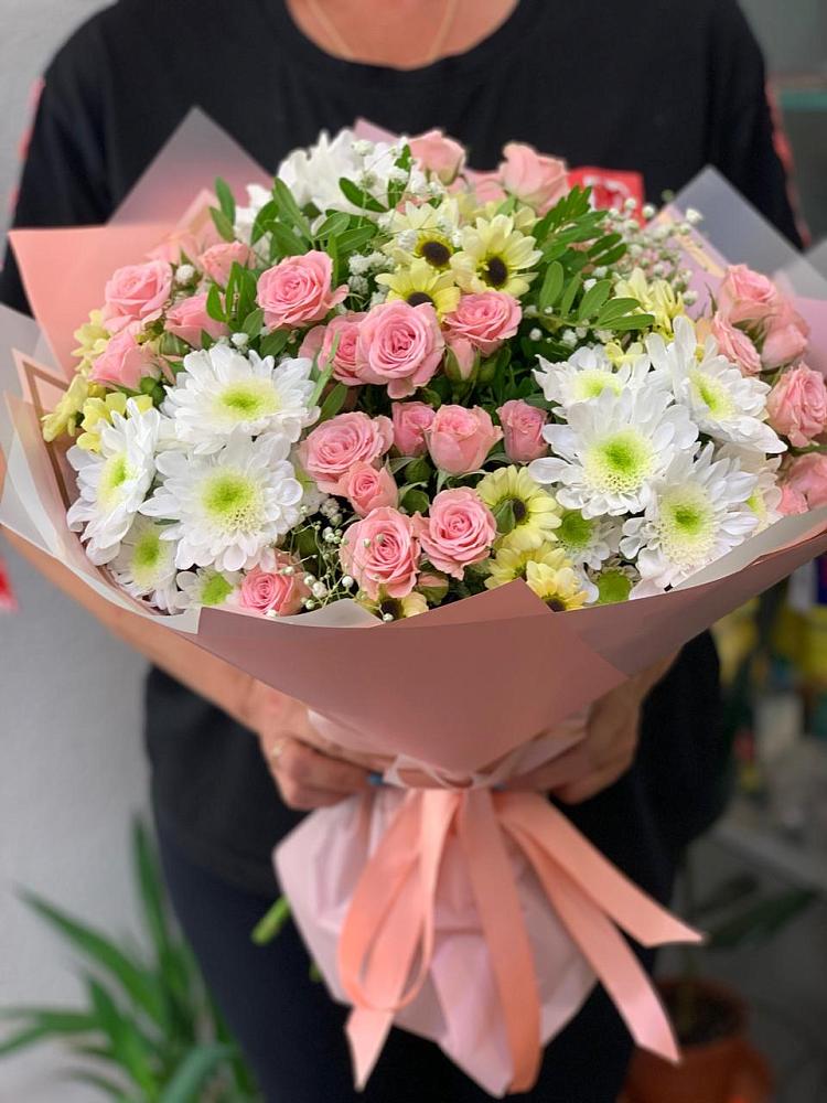 Букет цветов из: Розы и Хризантемы в Вельяминово