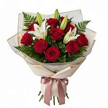 Букет цветов из:  Лилии и Розы в Вельяминово
