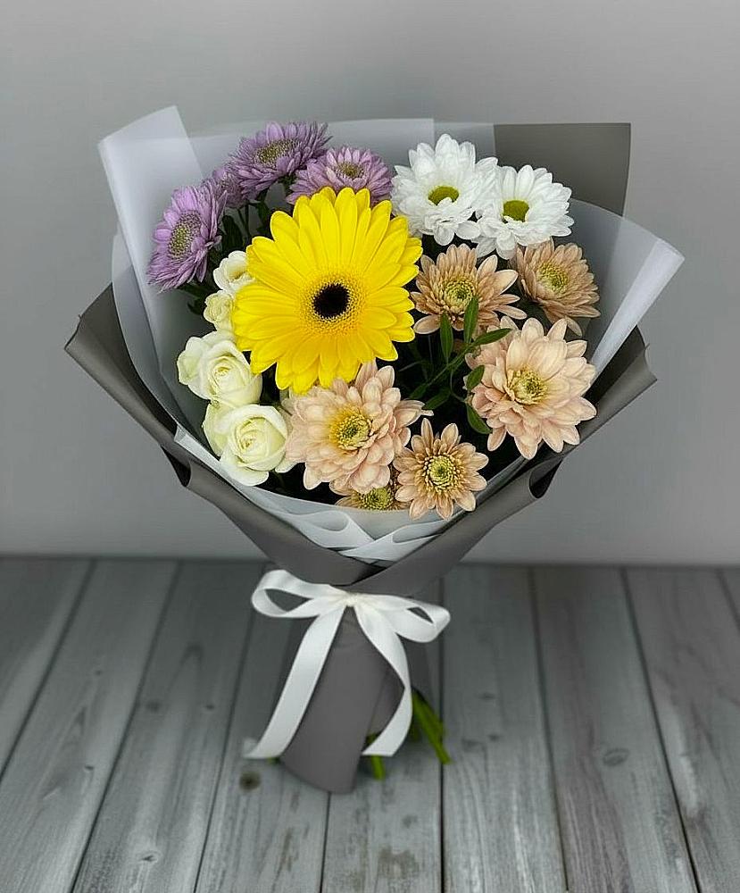 Букет цветов из: Розы, Герберы и Хризантемы в Вельяминово