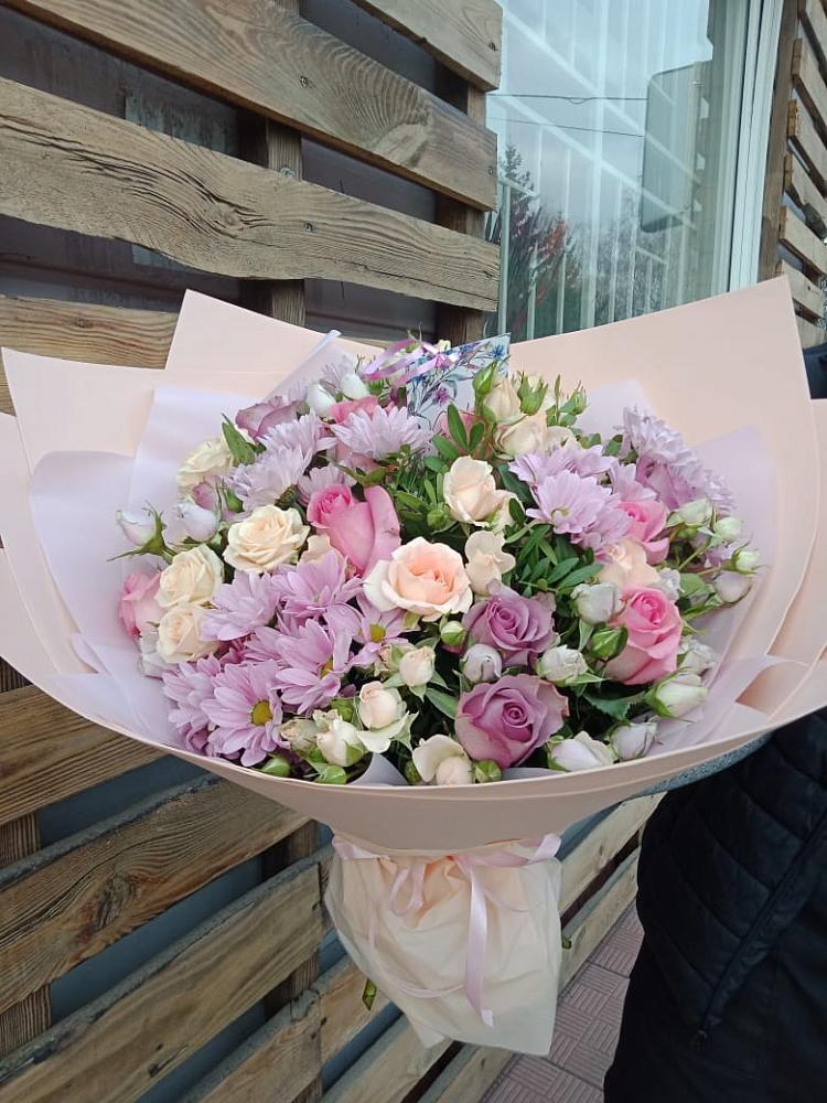 Букет цветов из: Розы и Хризантемы в Вельяминово