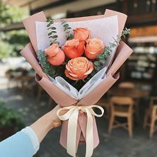 Букет цветов из:  Розы в Вельяминово